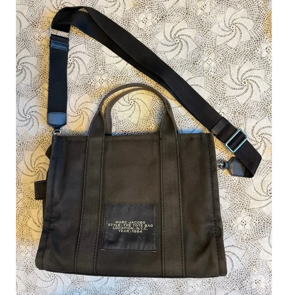 Marc Jacobs The Canvas Medium Tote Bag - Picture 2 of 3